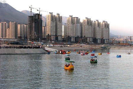 قایق رانی دریاچه مصنوعی خلیج فارس تهران(دریاچه چیتگر)